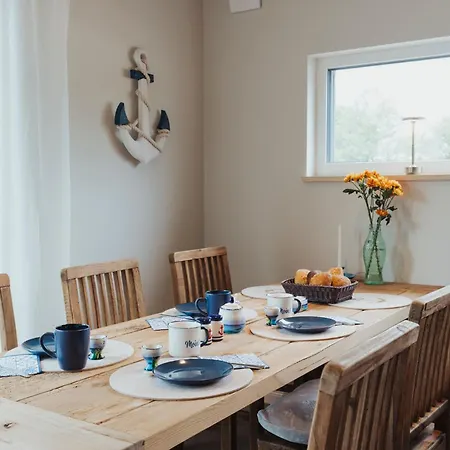 Neu Rügen Resørt Großzügiges, Gemütliches Familienhaus Linnea Mit Terrasse * Sagard