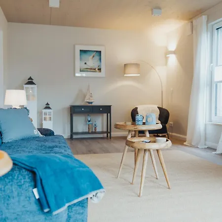 Neu Rügen Resørt Großzügiges, Gemütliches Familienhaus Linnea Mit Terrasse