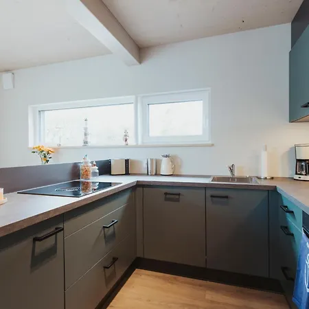 Neu Rügen Resørt Großzügiges, Gemütliches Familienhaus Linnea Mit Terrasse Ferienhaus *